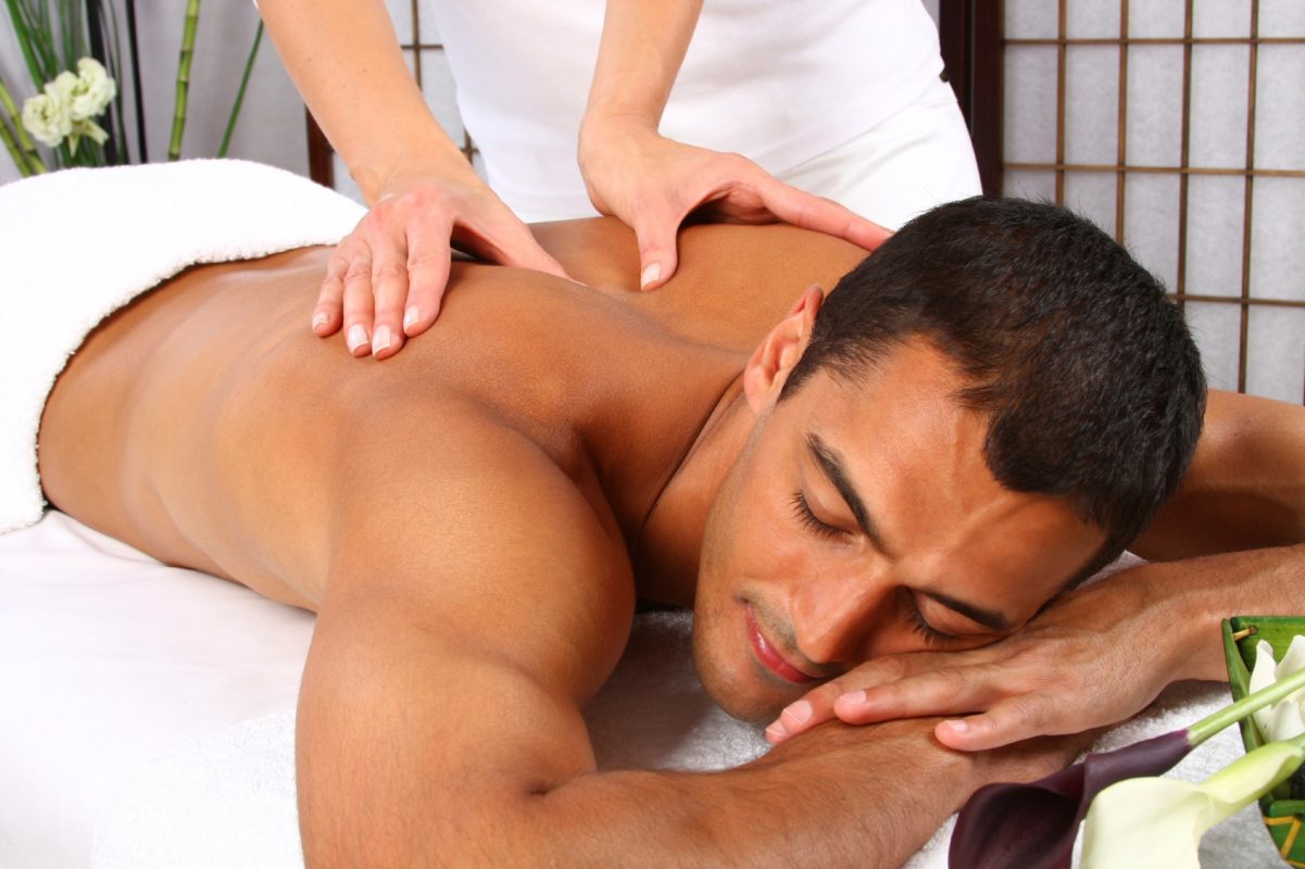 Massage Tại Nhà Cho Nam Quận 1