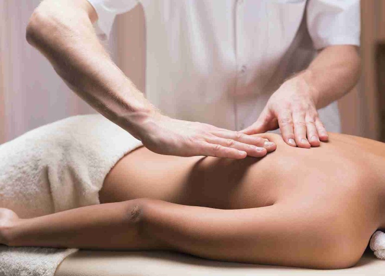 Massage tại nhà cho nữ