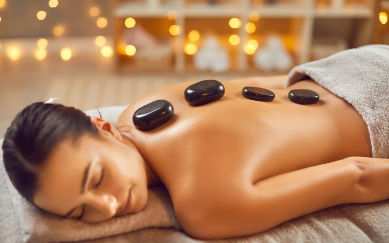 Massage Giảm Stress Tại Nhà