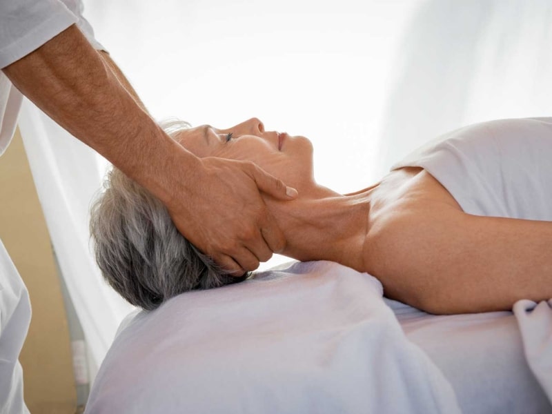 Massage Phục Hồi Sức Khỏe Tại Nhà
